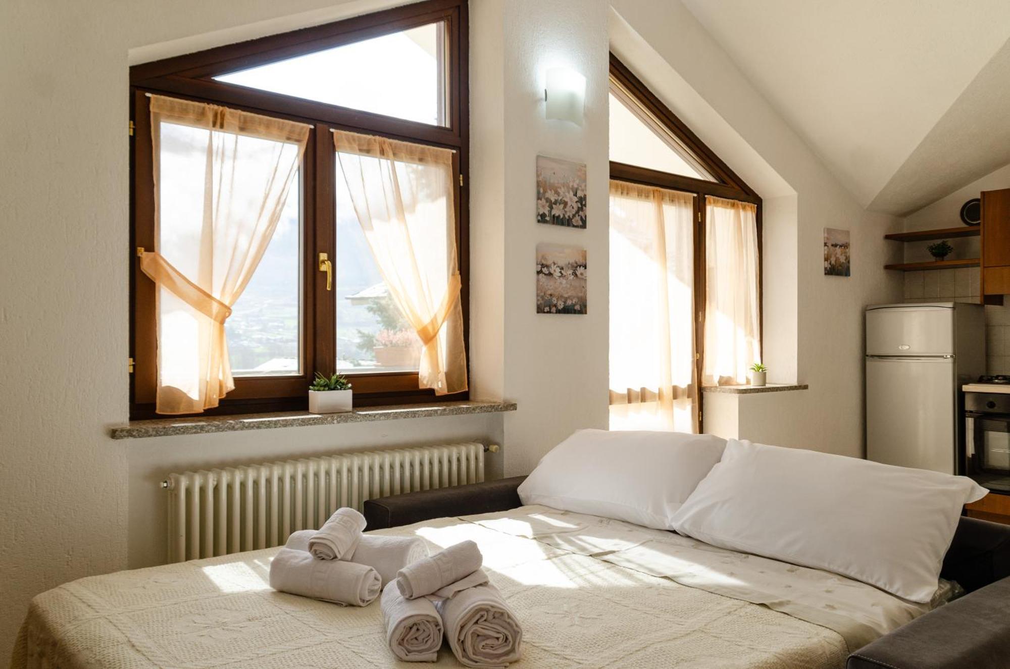 Sarre Skyline Apartment - Relax In Valle D'Аоста Екстер'єр фото